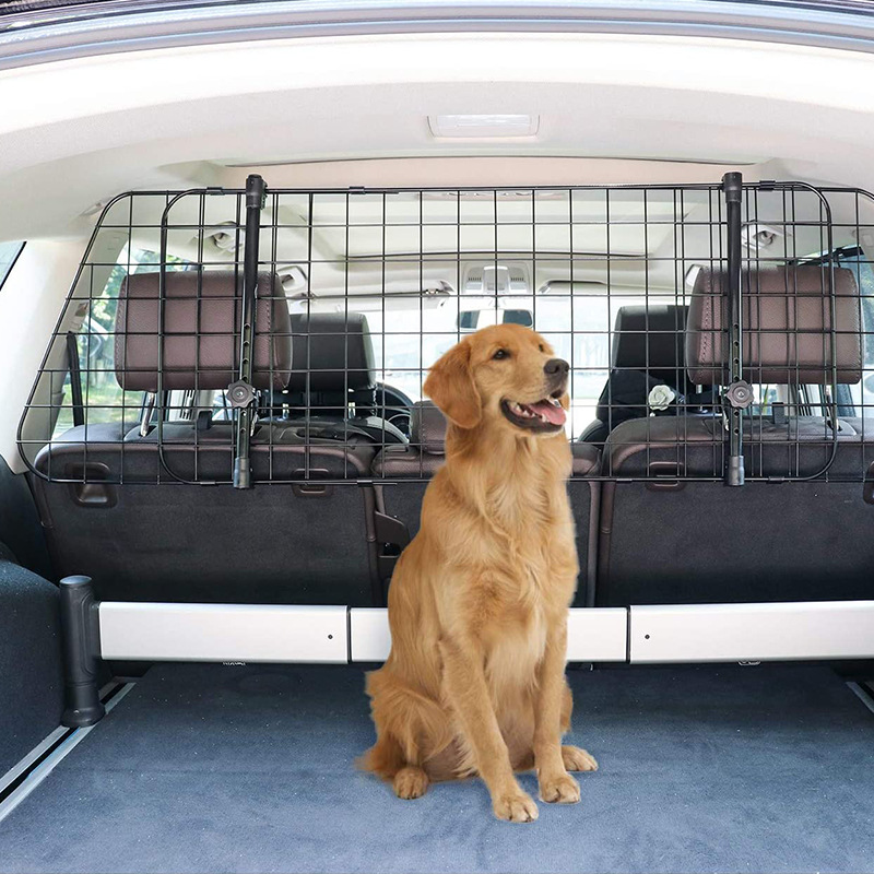 Самый продаваемый на Amazon автомобильный защитный барьер для животных спереди и сзади.