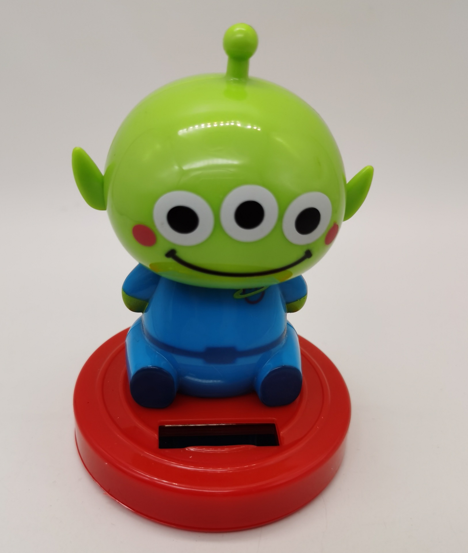 Креативные украшения для автомобиля, розовая свинья, мультяшные солнечные украшения для автомобиля, милые куклы-качающиеся головки, аксессуары для автомобиля