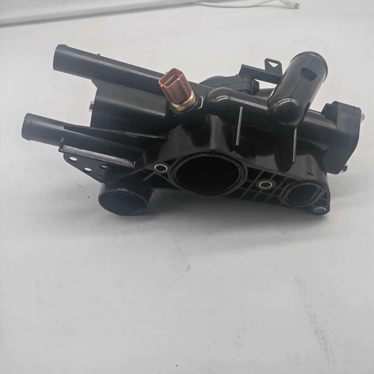 Подходит для термостата Hyundai в сборе 25600-2G000/256002G000/25600-2G010