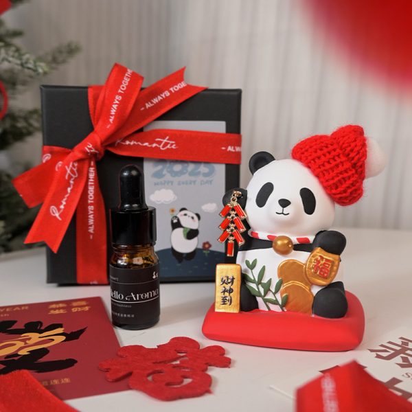 Подарок на Новый год и праздник весны. Ароматерапевтический диффузор Fubao Panda. Каменное украшение для рабочего стола. Практичная подарочная коробка для пожилых иностранцев.